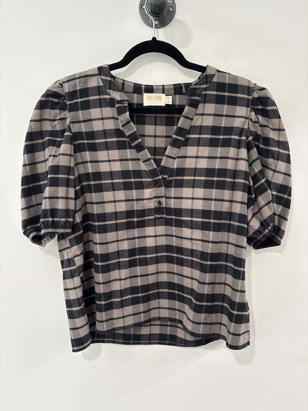 Nation Ltd Black and Gray Plaid Flannel Puff Short Sleeve Top Size M